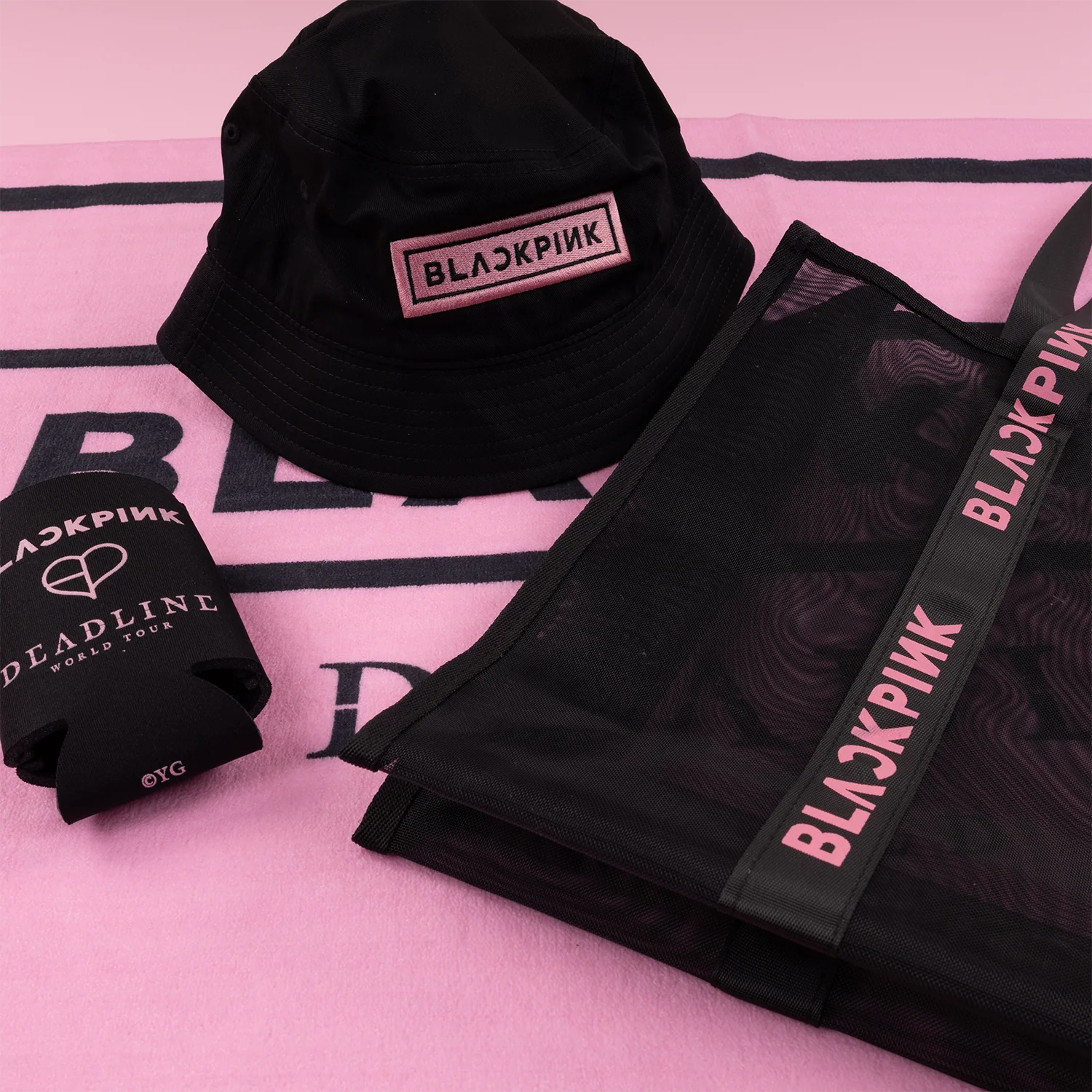 BLACKPINK Bucket Hat Black - Image 3